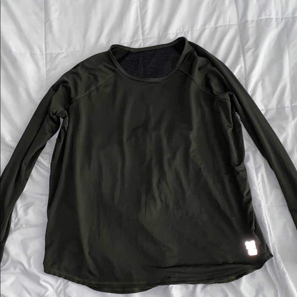 Long sleeve shirt